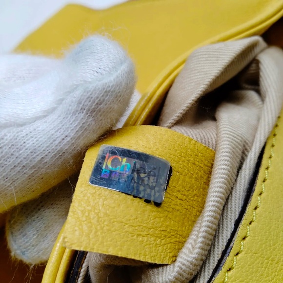 Chloe Yellow Leather Jada Bag - Picture 9 of 9